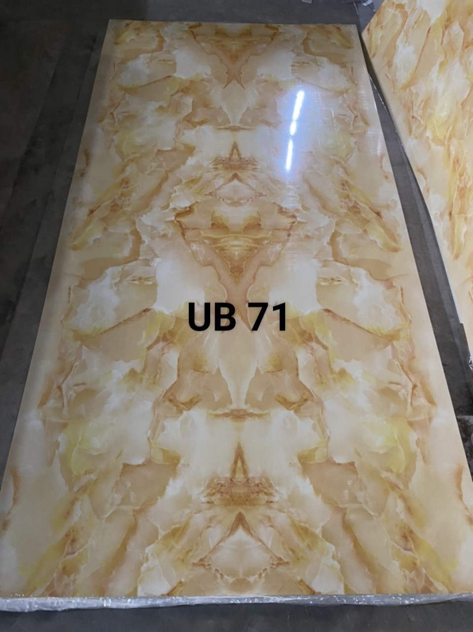 UB71
