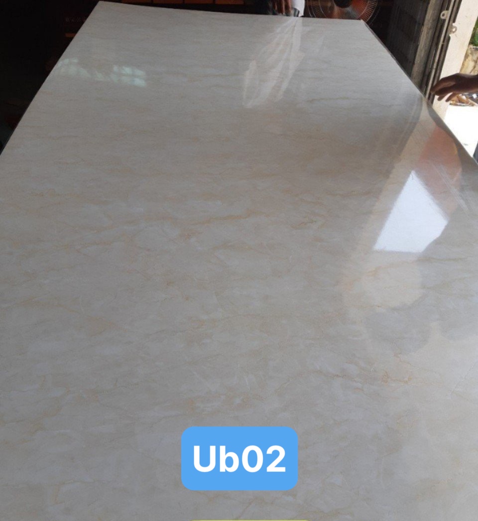 UB02